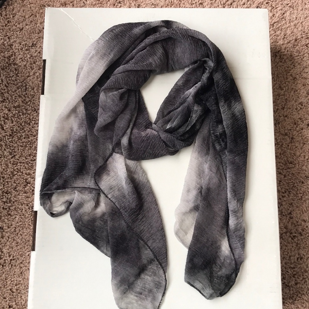 Sheer scarf
